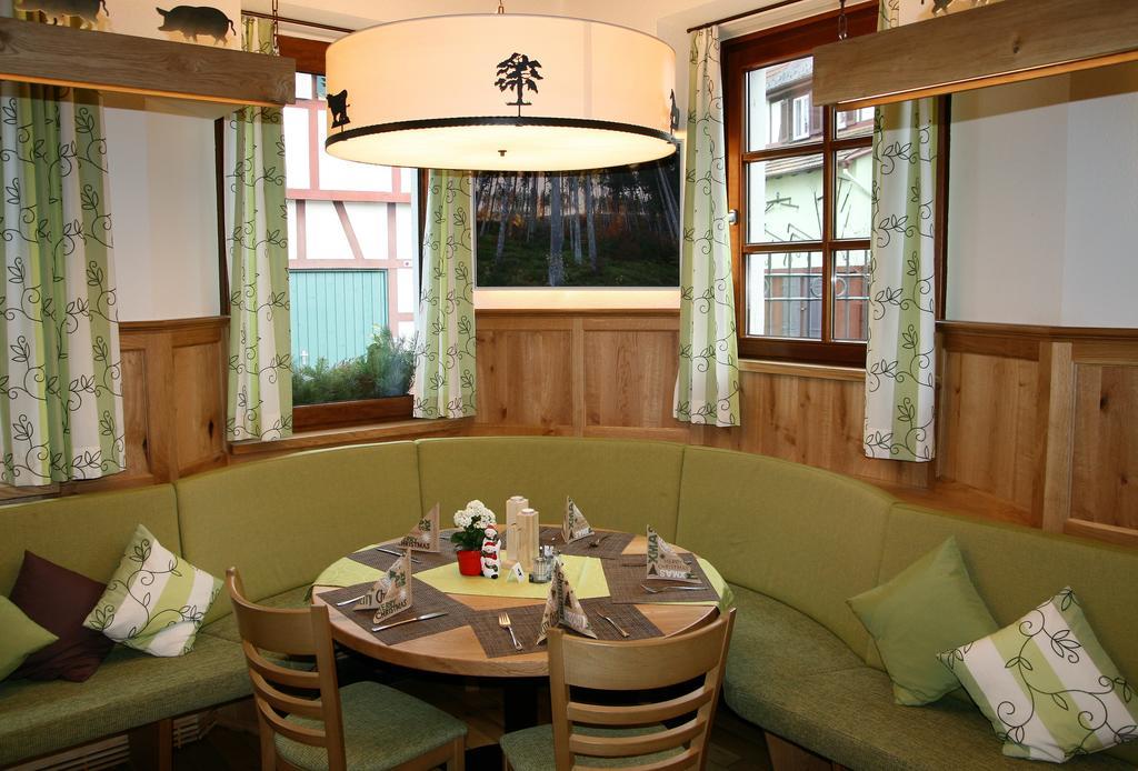 Hotel - Restaurant - Metzgerei Sonne Loffenau Exteriér fotografie